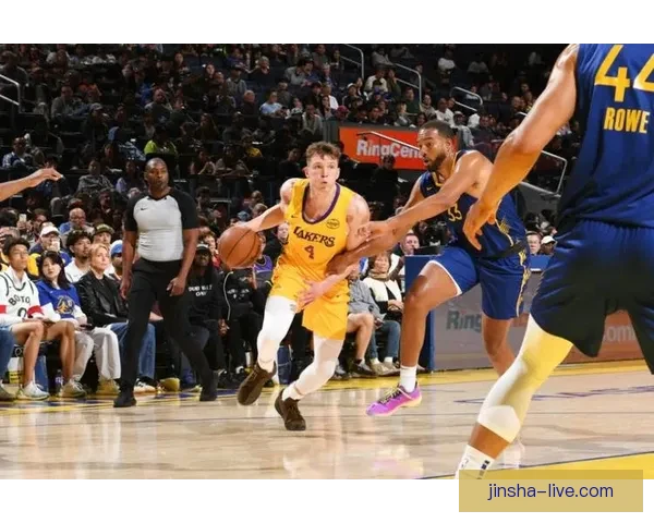 南湾湖人大胜毒蛇挺进西决 克内克特砍下24分13篮板成胜负关键